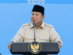 Prabowo Sentil Keras “Indonesia Gelap”: Mata Buram, Silakan Pergi